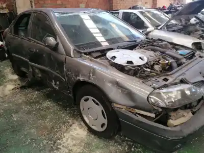 Scrapping Vehicle renault laguna (b56) 2.2 dt rt of the year 1999 powered 