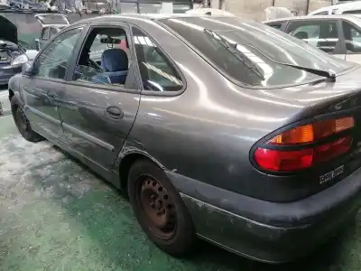 Scrapping Vehicle renault laguna (b56) 2.2 dt rt of the year 1999 powered 