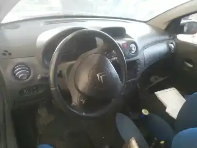 Veículo de Sucata citroen c2 (jm_) 1.4 do ano 2003 alimentado kfv