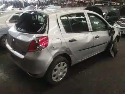 Veículo de Sucata renault clio iii dynamique do ano 2011 alimentado k9k770