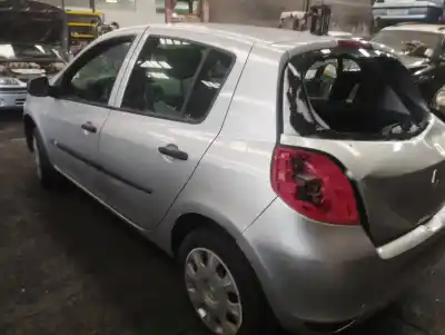 Veículo de Sucata renault clio iii dynamique do ano 2011 alimentado k9k770