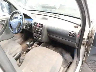 Scrapping Vehicle opel combo tour 1.7 di 16v of the year 2002 powered y17dtl