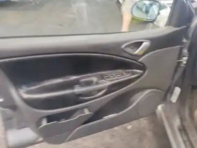 Veículo de Sucata citroen c5 ii (rc_) 1.6 hdi (rc8hzb) do ano 2005 alimentado 9hz