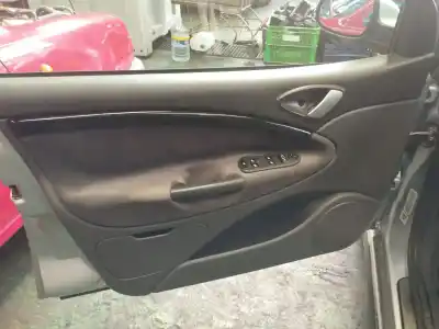 Veículo de Sucata citroen c5 ii (rc_) 1.8 16v (rc6fzb) do ano 2005 alimentado 6fz (ew7j4)