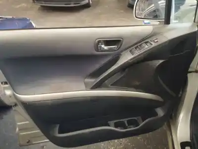 Здавання транспортного засобу toyota corolla verso (r1) 2.2 d-4d sol року 2006 потужний 2adftv