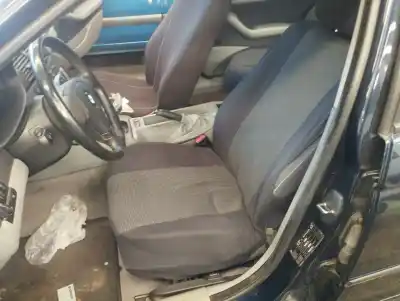 Veículo de Sucata bmw serie 3 berlina (e46) 320d do ano 1999 alimentado m47204d1