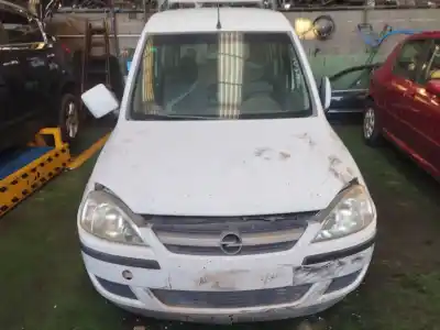 Scrapping Vehicle OPEL COMBO TOUR 1.7 DI 16V of the year 2004 powered Y 17 DTL
