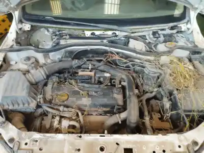 Veículo de Sucata opel combo tour 1.7 di 16v do ano 2004 alimentado y 17 dtl