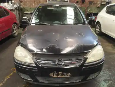 Veicolo di demolizione opel corsa c cosmo dell'anno 2004 alimentato z12xe