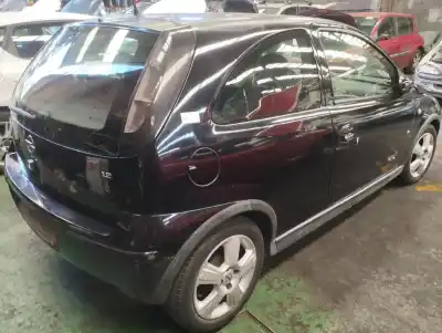 Veicolo di demolizione opel corsa c cosmo dell'anno 2004 alimentato z12xe