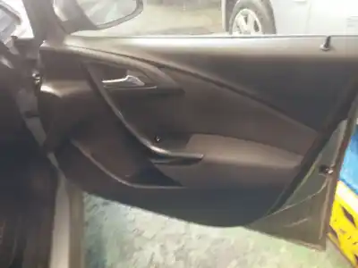 Veículo de Sucata opel astra j (p10) 1.6 (68) do ano 2025 alimentado a 16 xer,b 16 xer