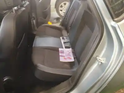 Veículo de Sucata opel astra j (p10) 1.6 (68) do ano 2025 alimentado a 16 xer,b 16 xer