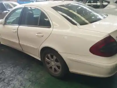 Vehicul casat mercedes-benz clase e (w211) e 200 cdi (211.007) al anului 2008 alimentat om 646.821