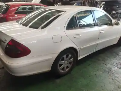 Vehicul casat mercedes-benz clase e (w211) e 200 cdi (211.007) al anului 2008 alimentat om 646.821