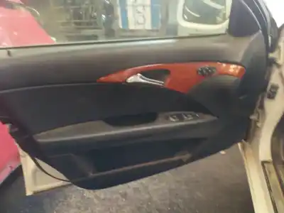 Vehicul casat mercedes-benz clase e (w211) e 200 cdi (211.007) al anului 2008 alimentat om 646.821