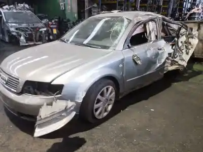 Scrapping Vehicle audi a4 b6 (8e2) 1.9 tdi of the year 2001 powered awx
