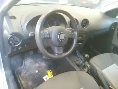 Sloopvoertuig seat ibiza (6l1) reference van het jaar 2005 aangedreven bky