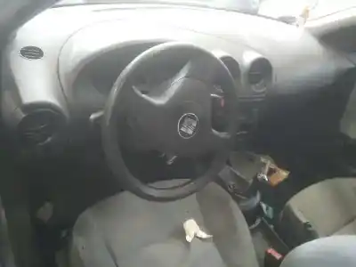 Sloopvoertuig seat ibiza iii (6l1) 1.2 van het jaar 2003 aangedreven azq