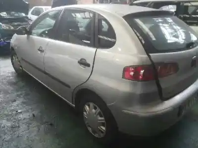 Sloopvoertuig seat ibiza iii (6l1) 1.2 van het jaar 2003 aangedreven azq