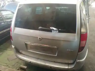 Sloopvoertuig lancia phedra (179_) 2.2 jtd (179axc1a) van het jaar 2003 aangedreven 4hw (dw12ated4)