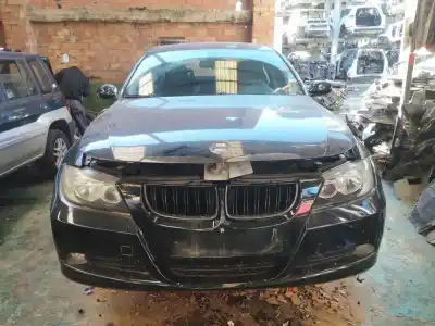 Sloopvoertuig BMW 3 (E90)  van het jaar 2006 aangedreven M47 D20 (204D4),N47 D20 A,N47 D20 C