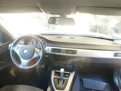 Sloopvoertuig bmw 3 (e90) 320 d van het jaar 2006 aangedreven m47 d20 (204d4),n47 d20 a,n47 d20 c