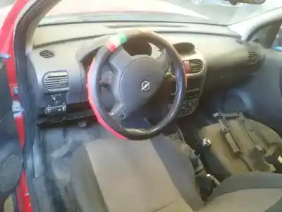 Veículo de Sucata opel corsa c 1.7 16v cdti do ano 2004 alimentado z17dth