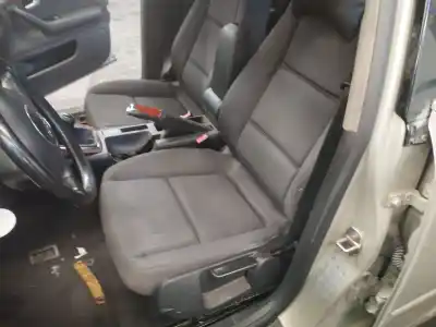 Scrapping Vehicle audi a4 b6 (8e2) 2.0 of the year 2003 powered alt