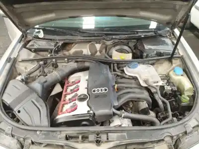 Scrapping Vehicle audi a4 b6 (8e2) 2.0 of the year 2003 powered alt
