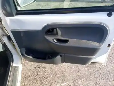 Veículo de Sucata renault   do ano 2000 alimentado f8q630 Veículo de Sucata renault   do ano 2000 alimentado f8q630