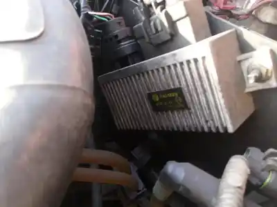 Veículo de Sucata renault   do ano 2000 alimentado f8q630 Veículo de Sucata renault   do ano 2000 alimentado f8q630