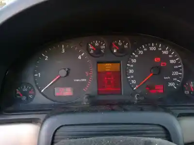 Veículo de Sucata audi a4 avant (b5) 1.9 tdi do ano 2000 alimentado ajm