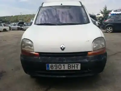 Scrapping Vehicle renault   of the year 2001 powered f8q630