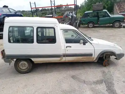 Véhicule à la ferraille citroen c15 rd familiale de l'année 2002 alimenté wjx