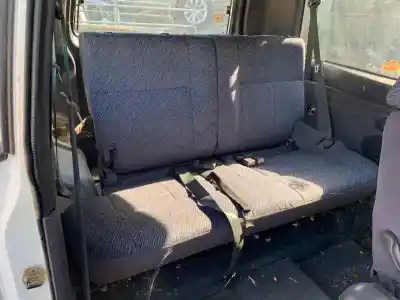 Здавання транспортного засобу ssangyong korando 2.3 tdi року 2000 потужний om661
