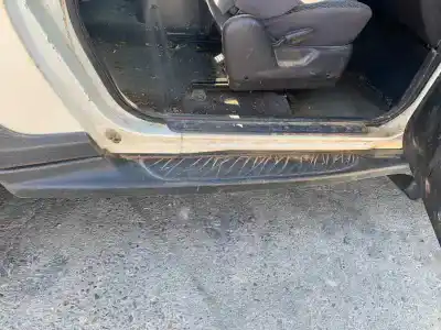 Здавання транспортного засобу ssangyong korando 2.3 tdi року 2000 потужний om661