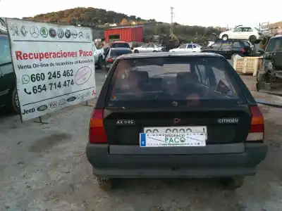 Véhicule à la ferraille citroen ax 1.1 image de l'année 1988 alimenté h1a