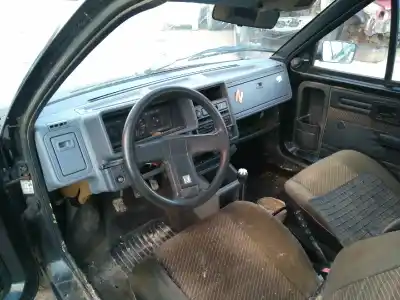 Véhicule à la ferraille citroen ax 1.1 image de l'année 1988 alimenté h1a