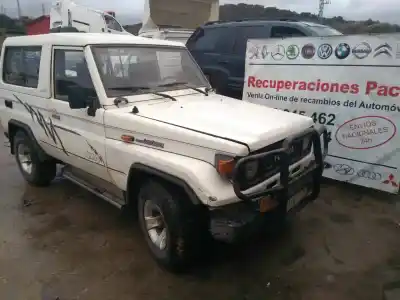 Hurda Aracı toyota land cruiser 70 standard bj73 yılın 2000 güçlü 109120 - 3b