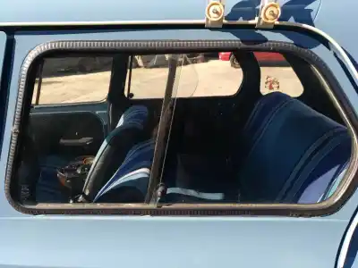 Veicolo di demolizione citroen dyane dyane 6 dell'anno 1978 alimentato 