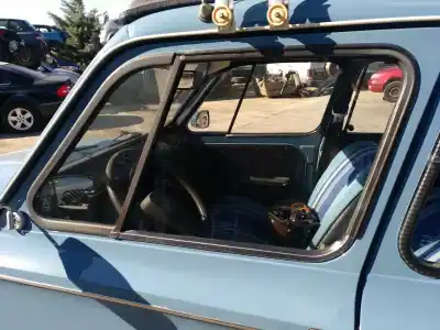 Veicolo di demolizione citroen dyane dyane 6 dell'anno 1978 alimentato 