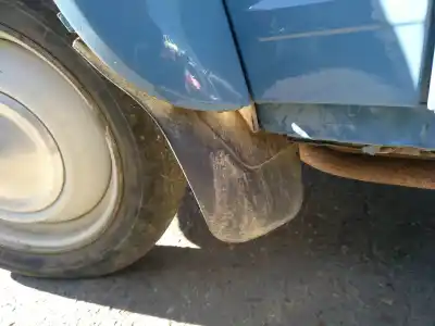 Veicolo di demolizione citroen dyane dyane 6 dell'anno 1978 alimentato 