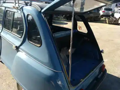 Veicolo di demolizione citroen dyane dyane 6 dell'anno 1978 alimentato 