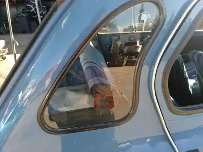 Veicolo di demolizione citroen dyane dyane 6 dell'anno 1978 alimentato 