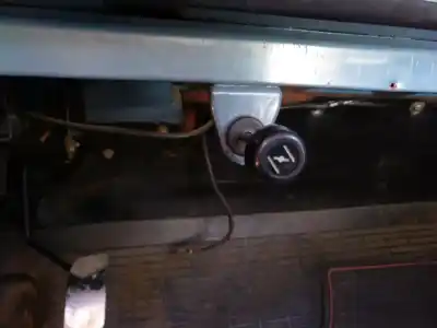 Veicolo di demolizione citroen dyane dyane 6 dell'anno 1978 alimentato 