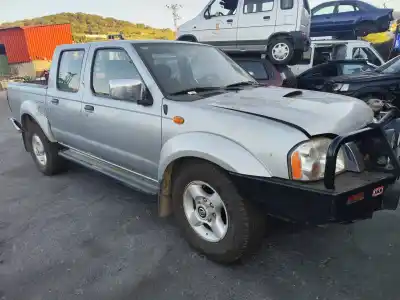 Здавання транспортного засобу nissan pick-up (d22) td doble cabina rally raid 4x4 року 2004 потужний yd25ddti
