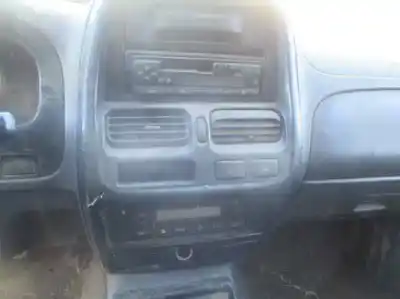 Scrapping Vehicle nissan pickup (d22) td25ti of the year 2000 powered td25ti