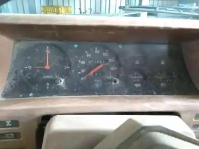 Sloopvoertuig nissan patrol (k/w 160) d-sd33 van het jaar 1984 aangedreven mf27ha