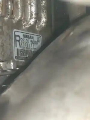 Veicolo di demolizione nissan almera (n16/e) yd22ddt dell'anno 2000 alimentato yd22ddt