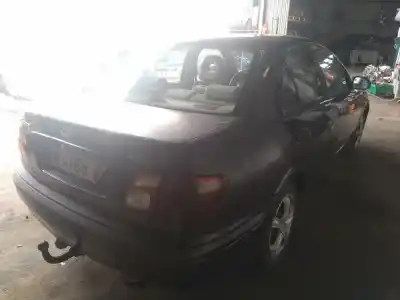 Veicolo di demolizione nissan almera (n16/e) yd22ddt dell'anno 2000 alimentato yd22ddt